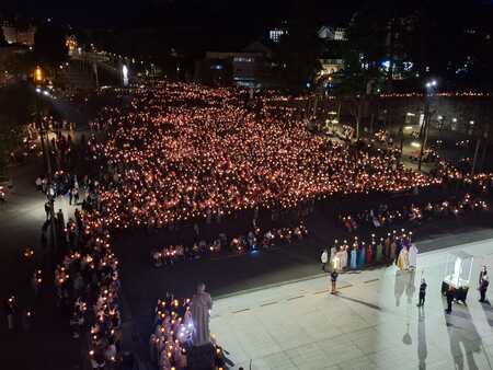procesija v lurdu 3